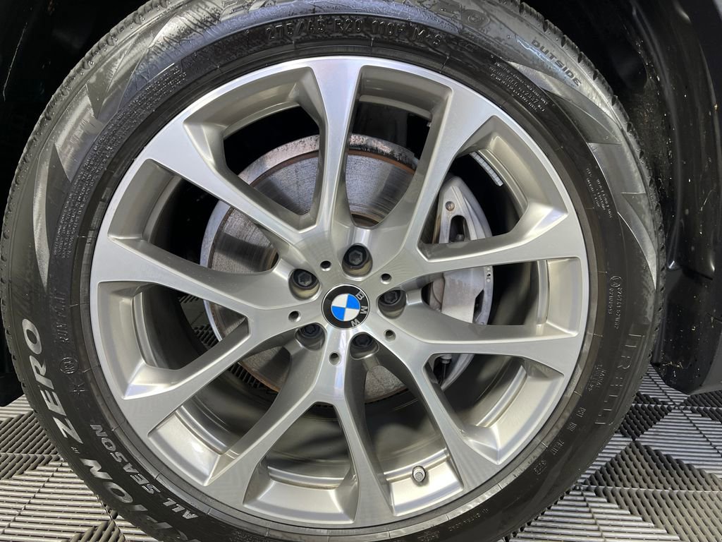 Certified 2024 BMW X5 xDrive40i w/ Premium Package AWD/4WD image 12