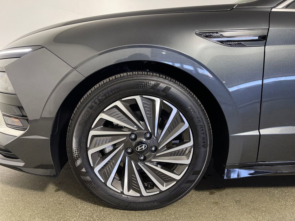 Certified 2025 Hyundai Sonata SEL FWD image 11