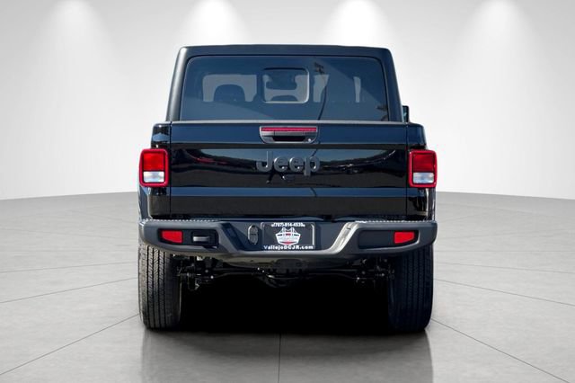 New 2025 Jeep Gladiator Sport AWD/4WD image 5