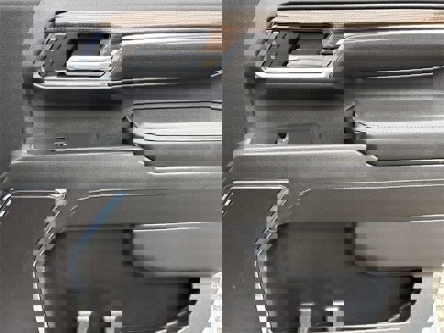 Used 2024 Chevrolet Silverado 2500 LT image 23