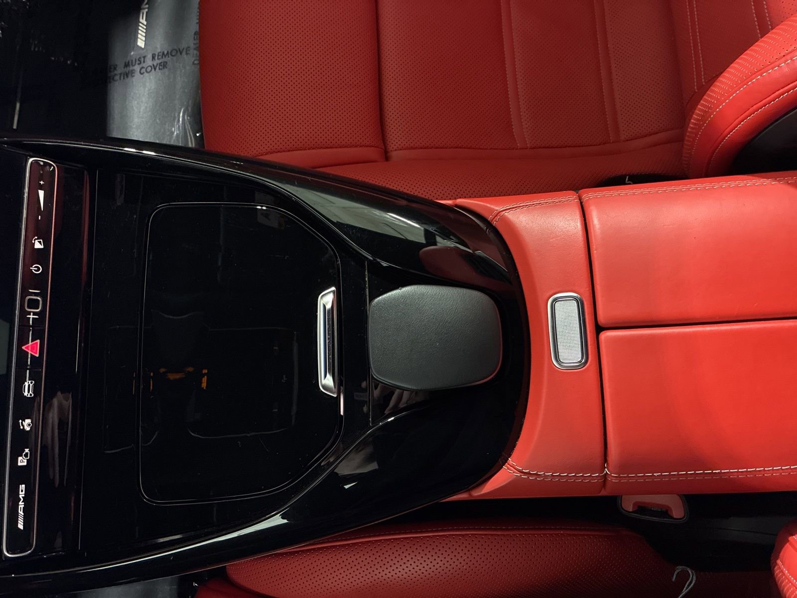 Used 2024 Mercedes-Benz SL 55 AMG 4MATIC image 25