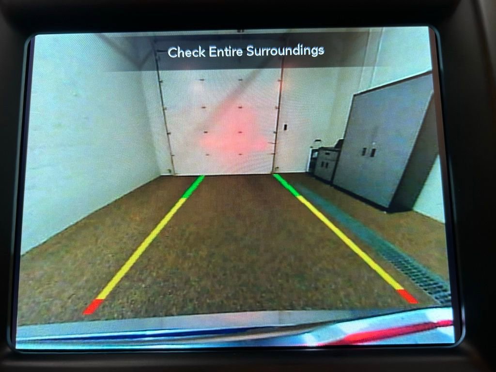 Used 2021 Chrysler 300 Touring w/ Chrome Appearance Package image 20