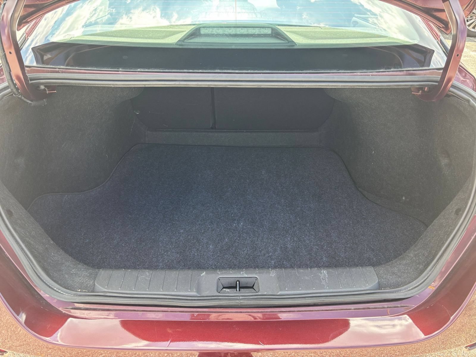 Used 2025 Nissan Sentra SV FWD image 24