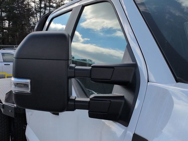 New 2025 Ford F550 4x4 Crew Cab Super Duty image 11