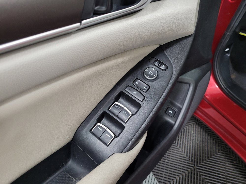 Used 2020 Honda Accord LX image 27