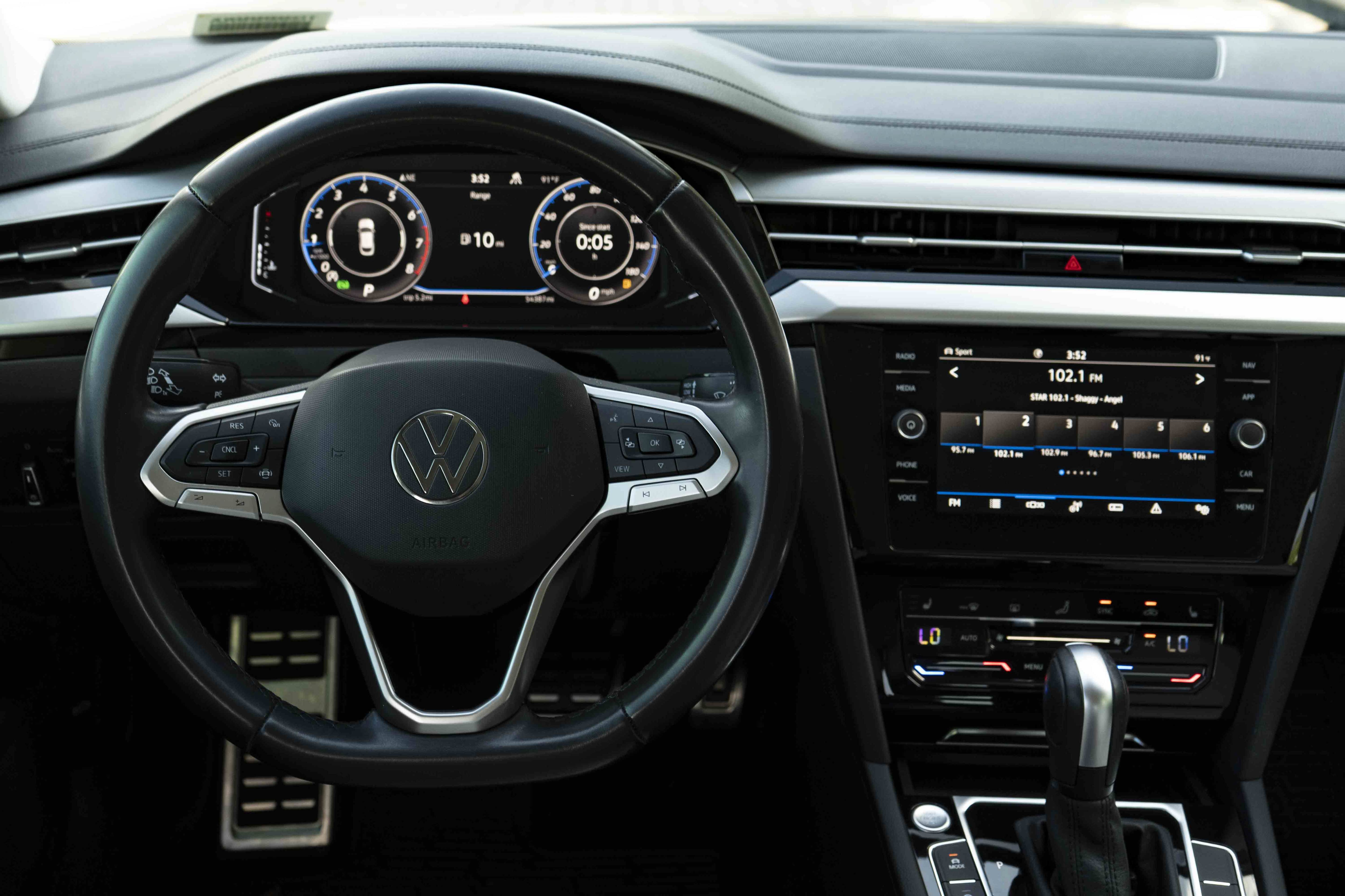 Certified 2021 Volkswagen Arteon SE w/ Arteon MDO Package FWD image 18