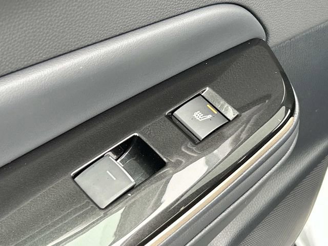 Used 2026 Toyota Crown Limited w/ Advanced Technology Package image 20