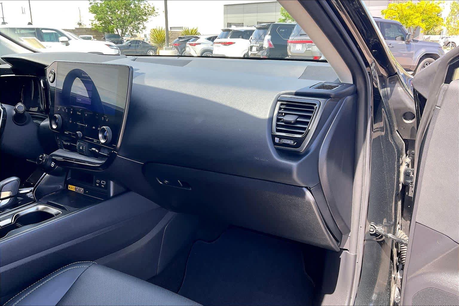 Used 2024 Lexus NX 350h AWD w/ Vision Package image 17