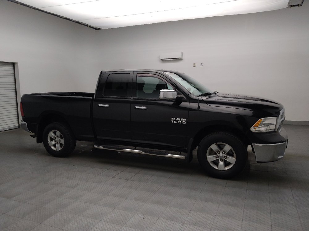 Used 2018 RAM 1500 Classic SLT AWD/4WD image 11