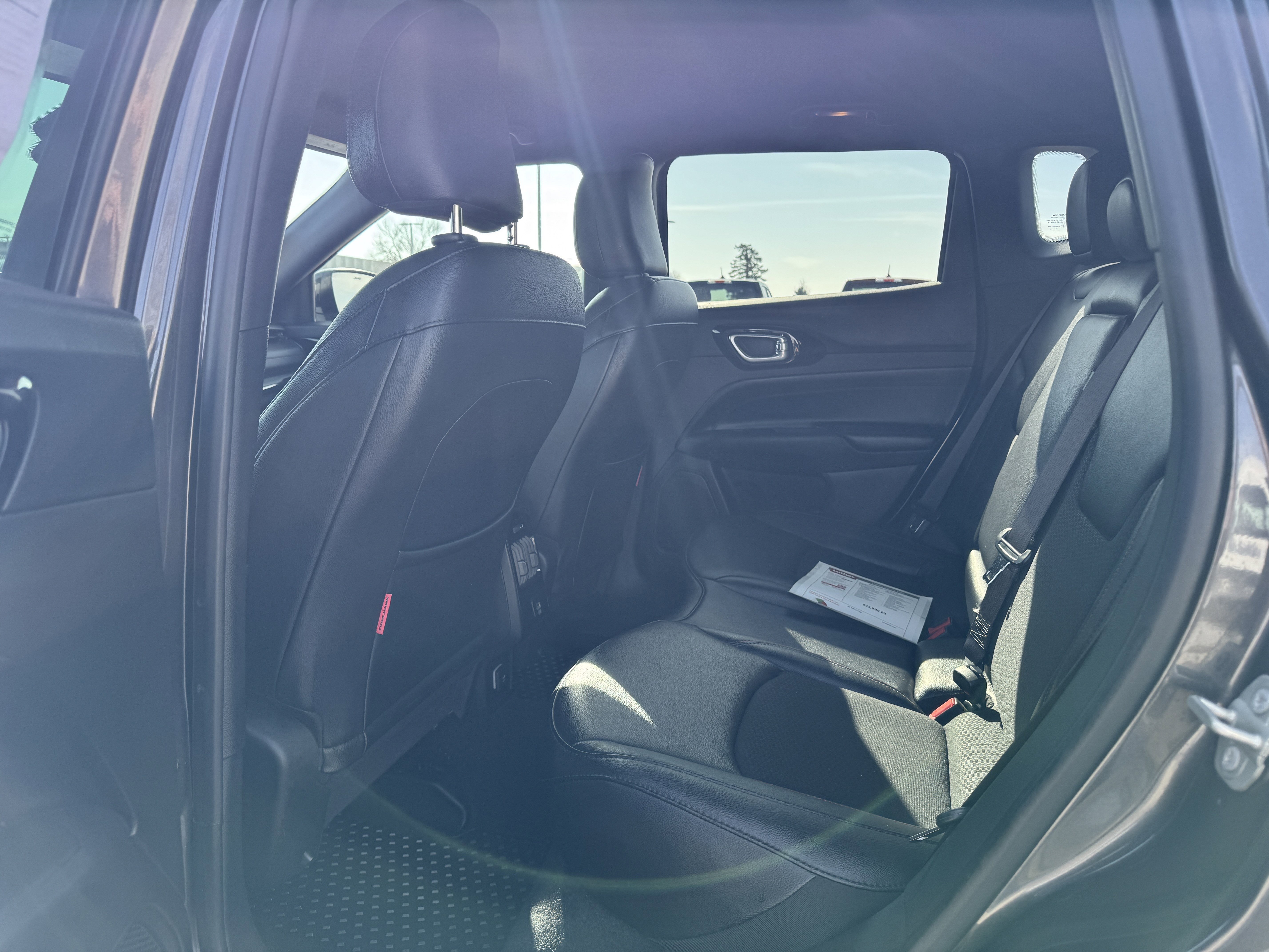 Used 2024 Jeep Compass Trailhawk image 19