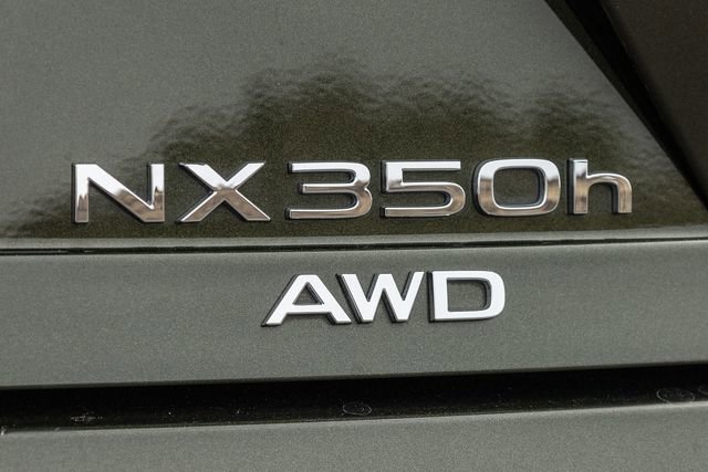 Used 2024 Lexus NX 350h AWD w/ Vision Package image 5