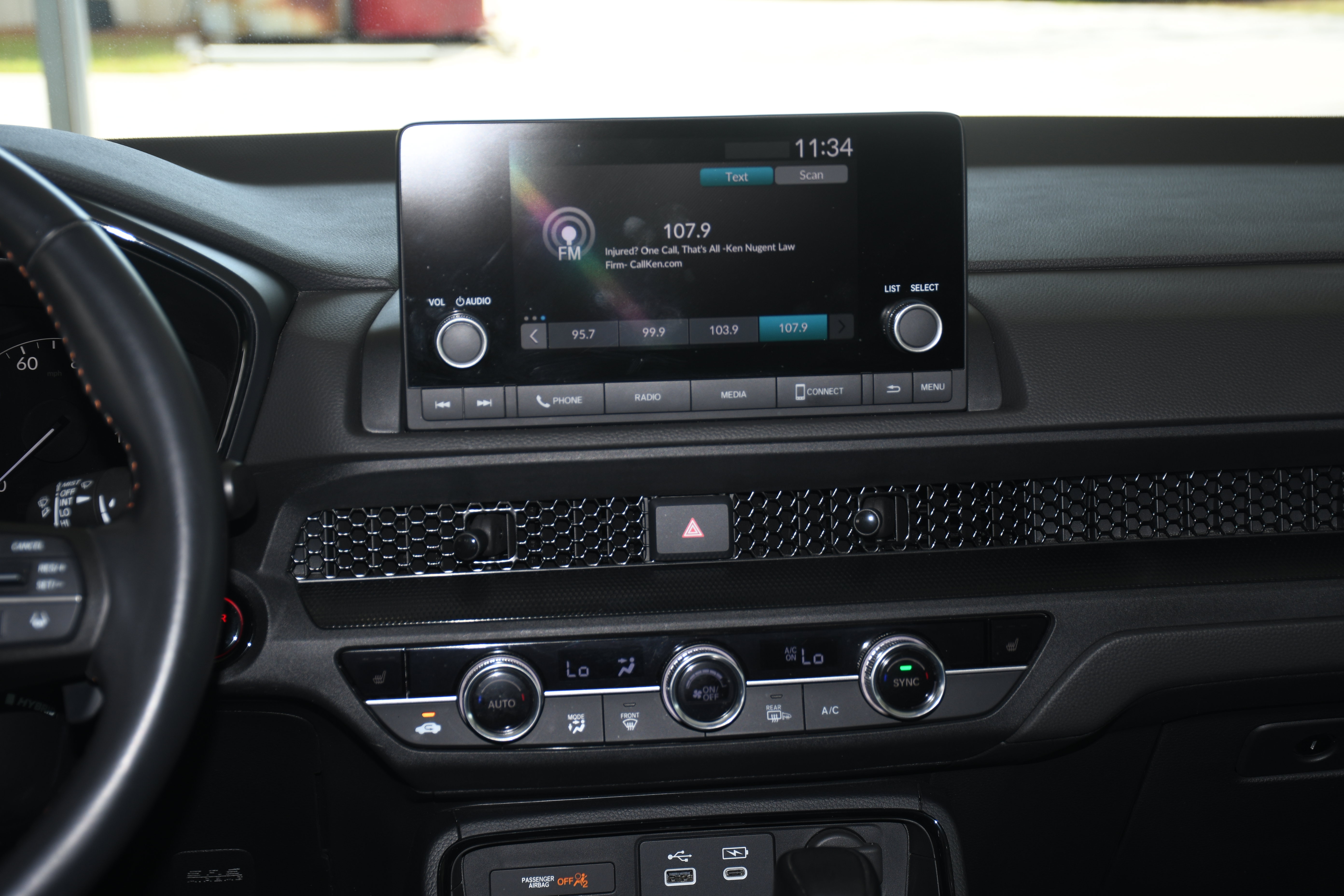 Used 2024 Honda CR-V Sport image 17
