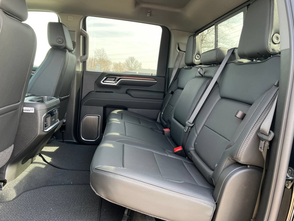 New 2026 GMC Sierra 2500 Denali w/ Denali Reserve Package AWD/4WD image 5