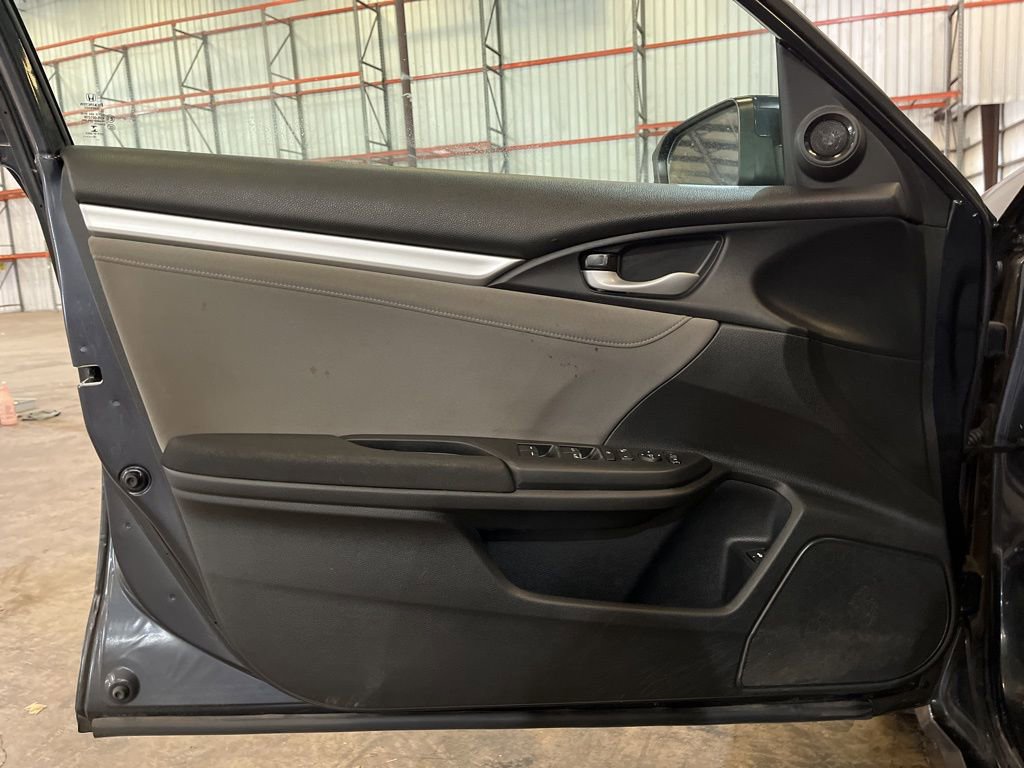 Used 2018 Honda Civic EX image 13