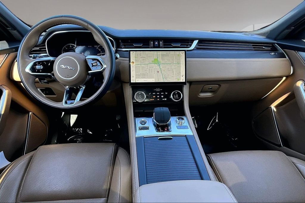 Used 2023 Jaguar F-PACE S AWD/4WD image 7
