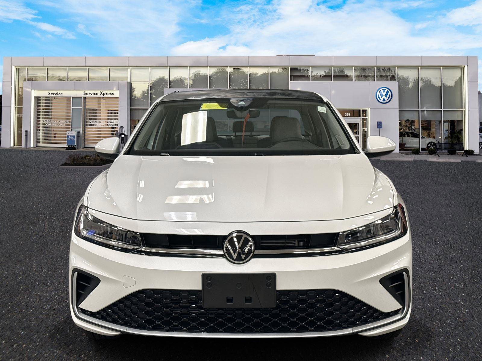 New 2026 Volkswagen Jetta SE image 2