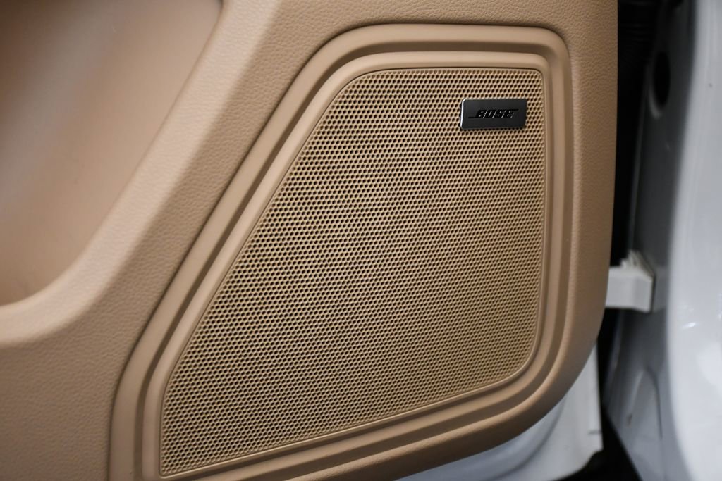 Used 2022 Porsche Macan image 39