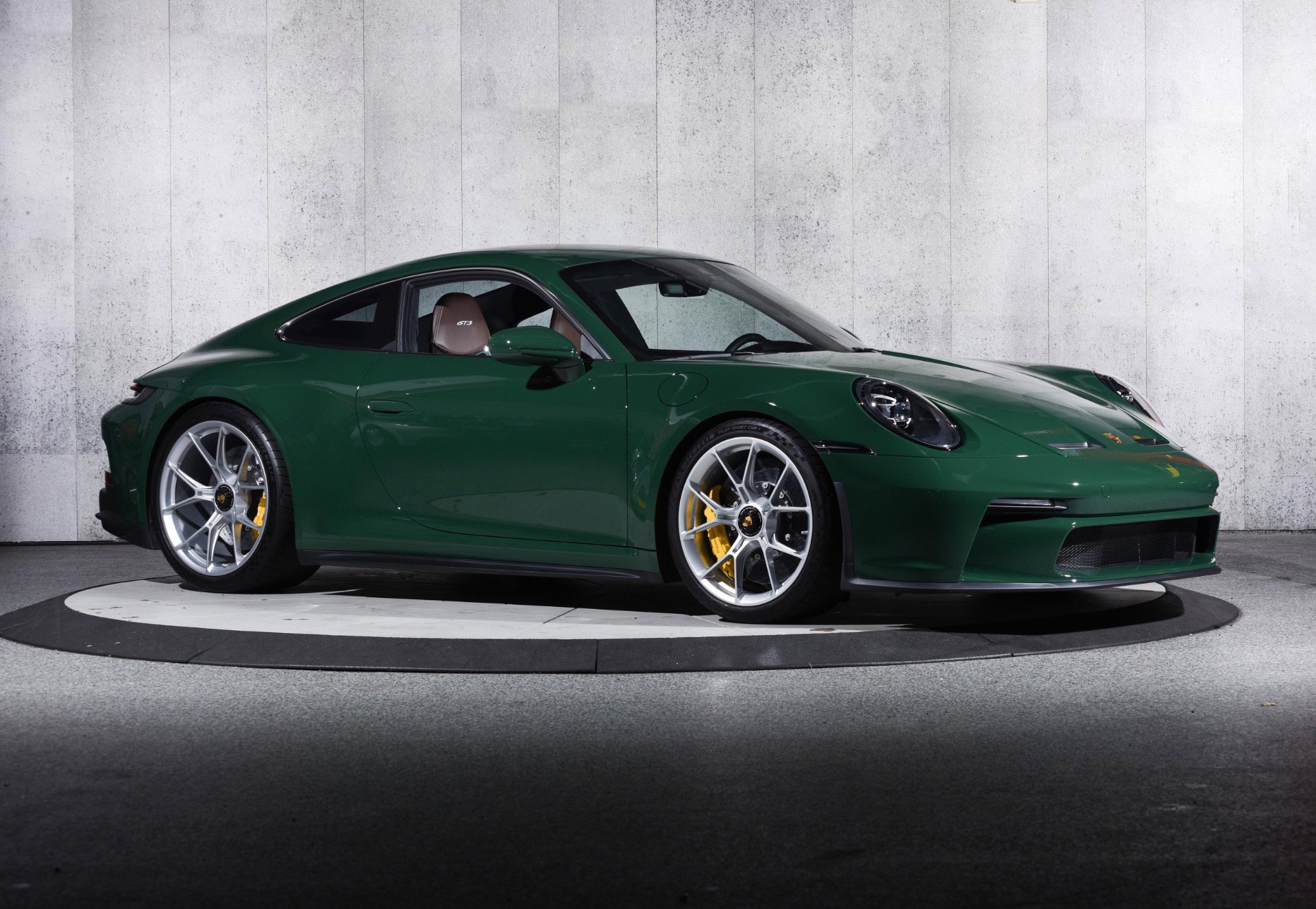 Used 2022 Porsche 911 GT3 image 2
