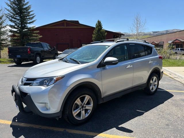 Used 2014 Toyota RAV4 XLE AWD/4WD image 10