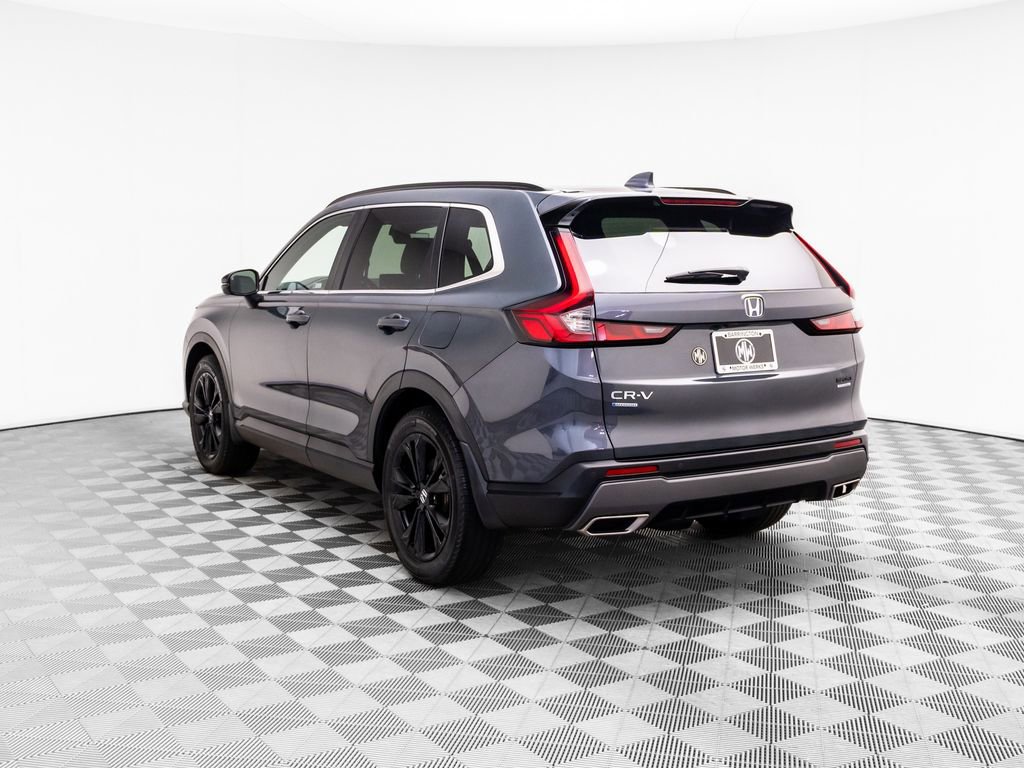 Used 2024 Honda CR-V Sport Touring image 4