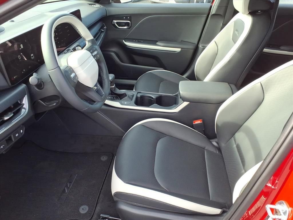 New 2025 Kia K4 GT-Line w/ GT-Line Premium Package image 10