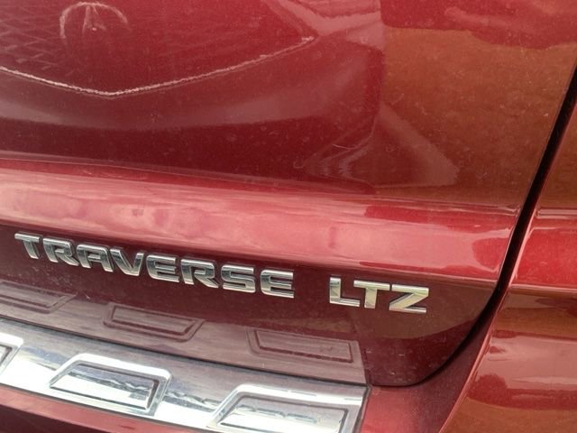Used 2016 Chevrolet Traverse LTZ w/ LPO, 'HIT The Road' Package AWD/4WD image 9