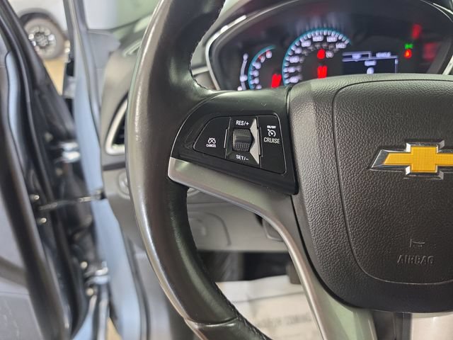 Used 2019 Chevrolet Trax LT w/ LT Convenience Package FWD image 16