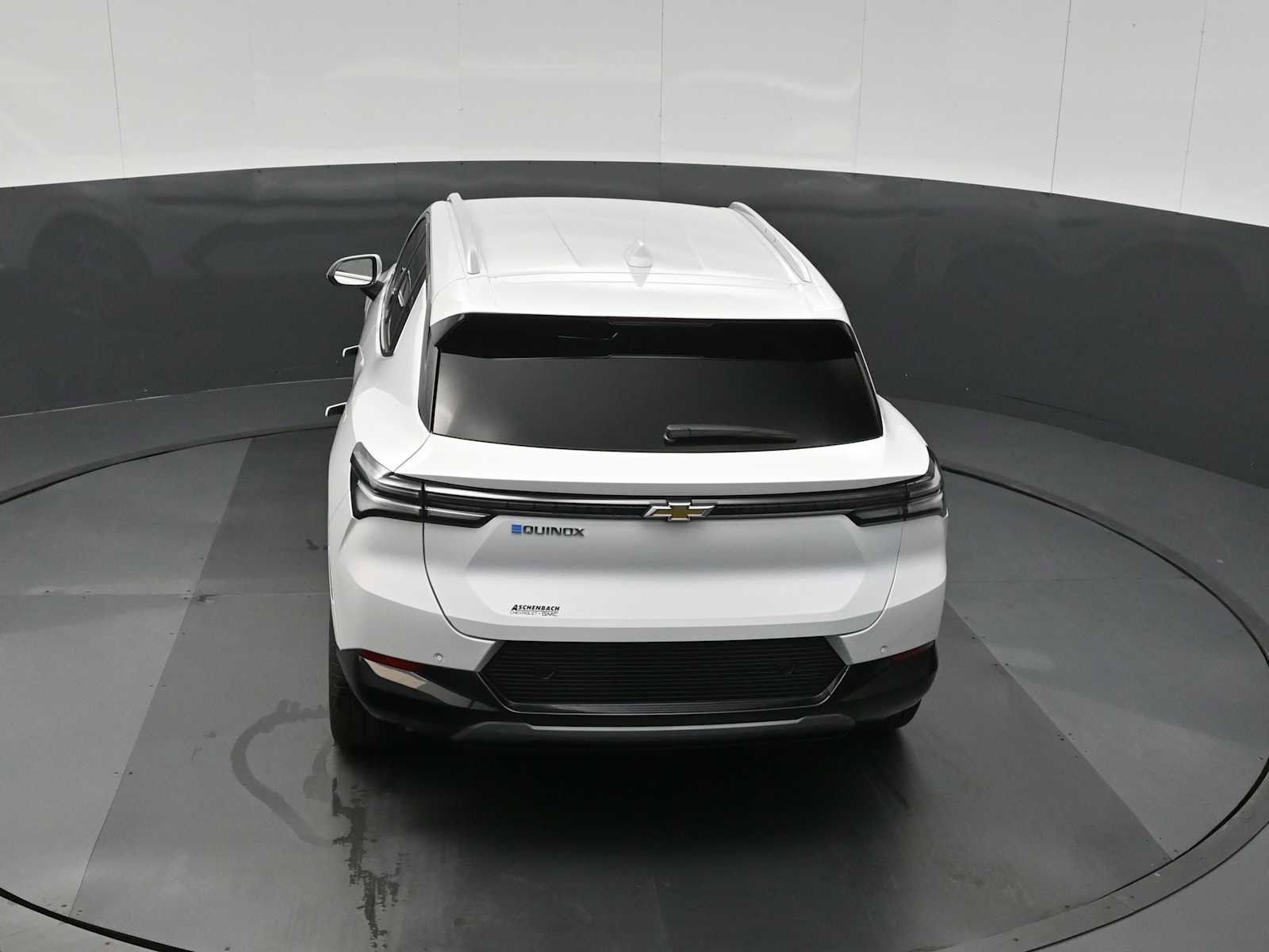 New 2026 Chevrolet Equinox EV LT image 16