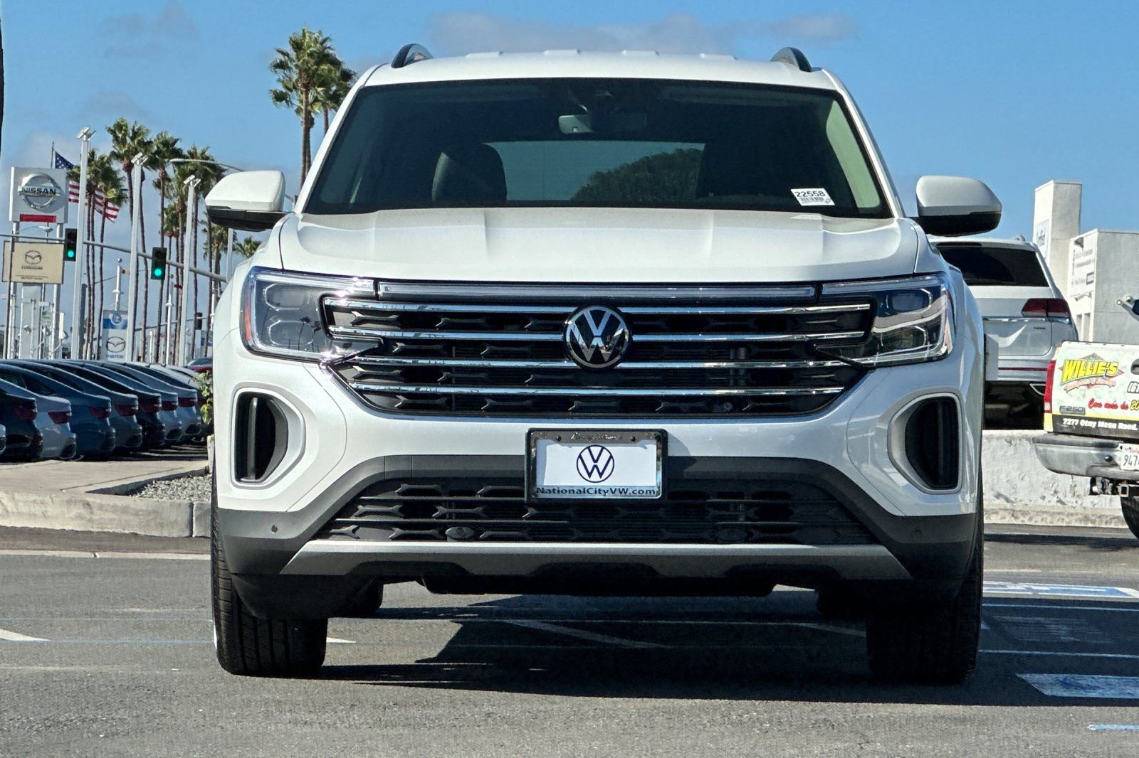 New 2026 Volkswagen Atlas SE FWD image 3