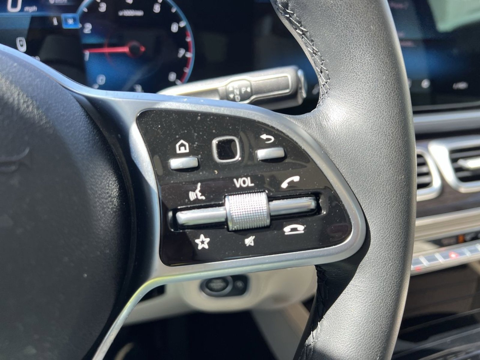 Used 2022 Mercedes-Benz GLE 350 4MATIC image 29