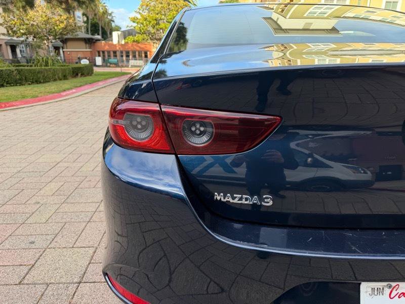 Used 2019 MAZDA MAZDA3 Sedan w/ Select Package FWD image 19