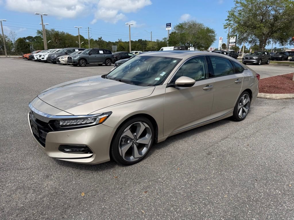 Used 2020 Honda Accord Touring image 11
