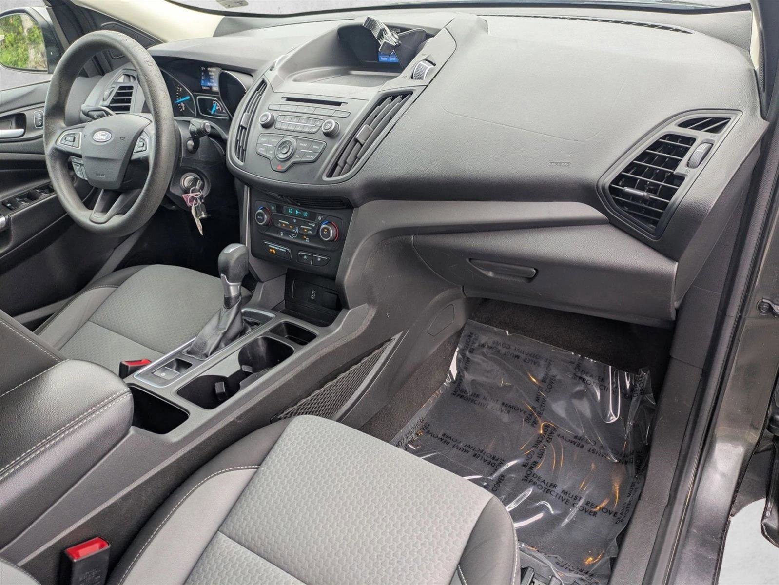 Used 2017 Ford Escape SE FWD image 20