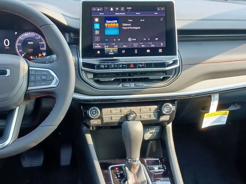 New 2026 Jeep Compass Trailhawk AWD/4WD image 25