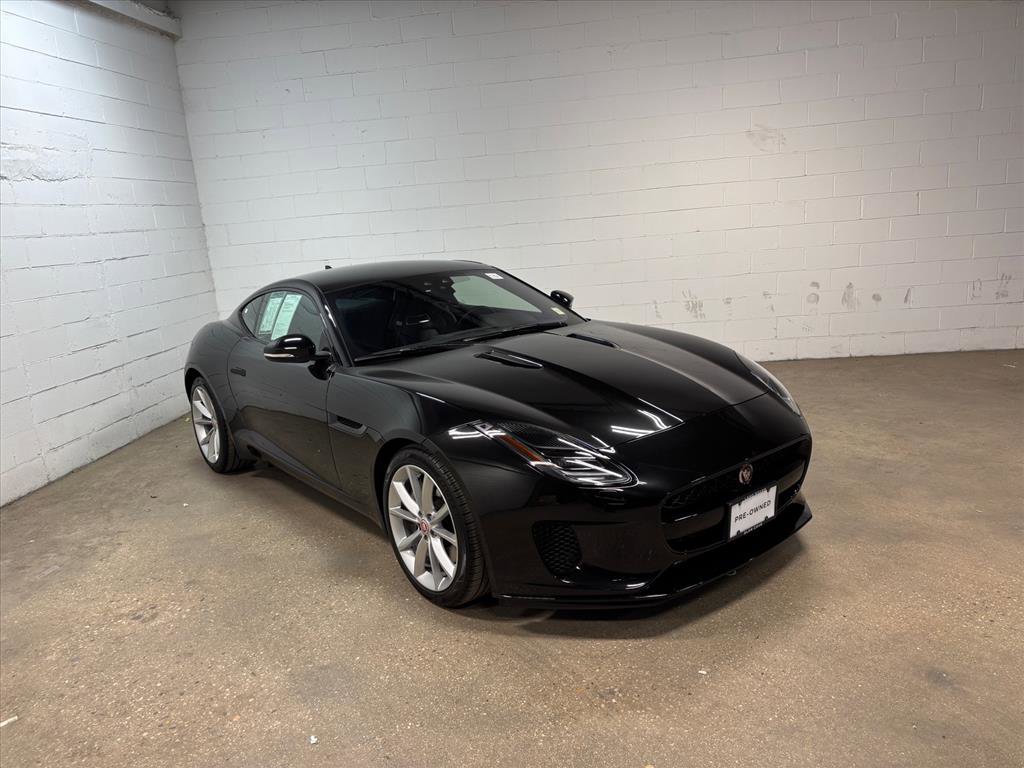 Used 2020 Jaguar F-TYPE Coupe image 4