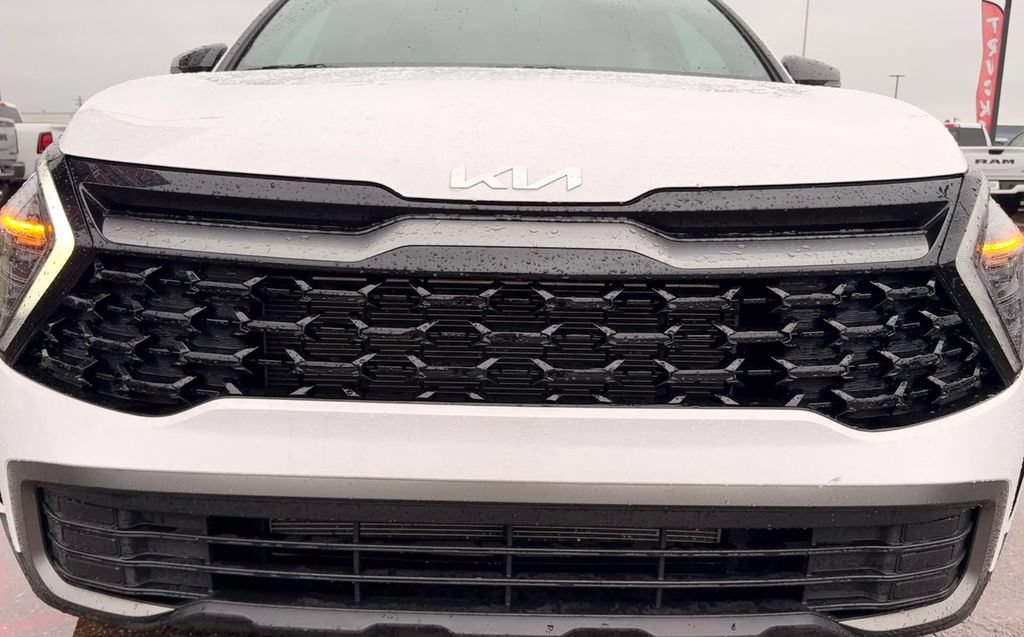 Used 2024 Kia Sportage X-Line w/ X-Line Premium Package AWD/4WD image 19