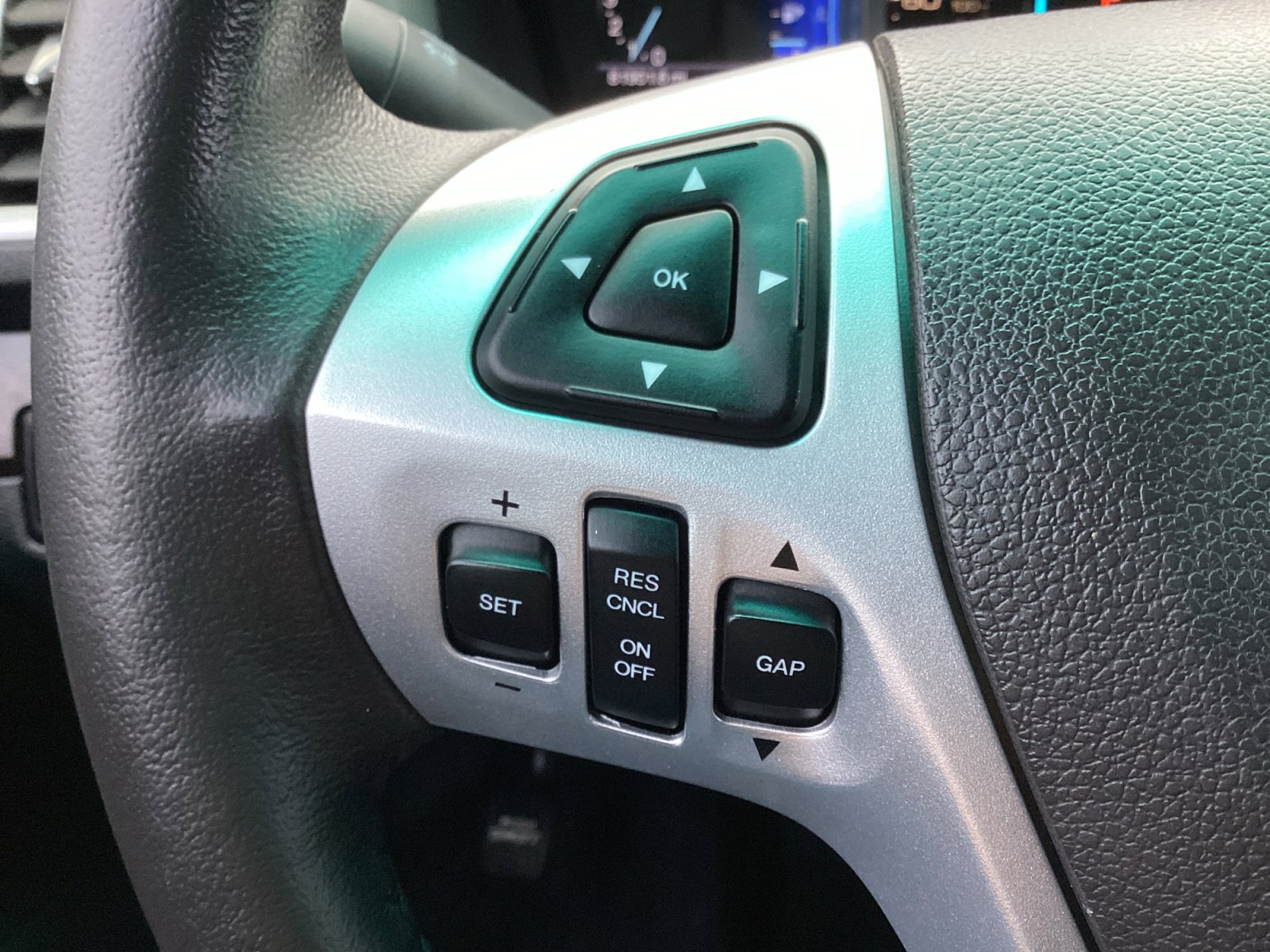 Used 2014 Ford Explorer Limited w/ Equipment Group 301A image 19