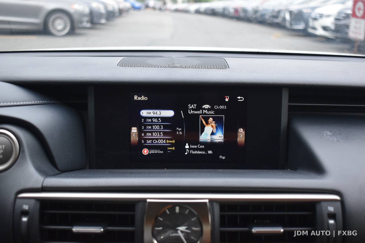 Used 2018 Lexus IS 300 AWD w/ Comfort Package image 24