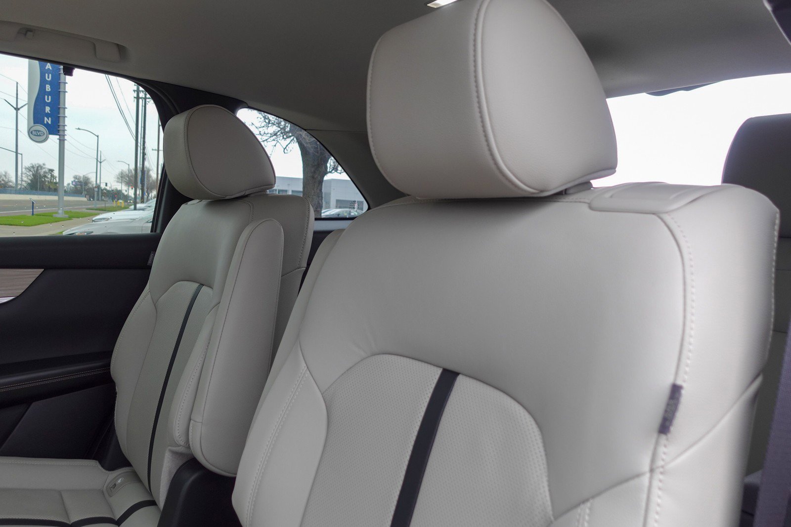 Certified 2024 MAZDA CX-90 Plug-In Hybrid w/ Preferred image 22