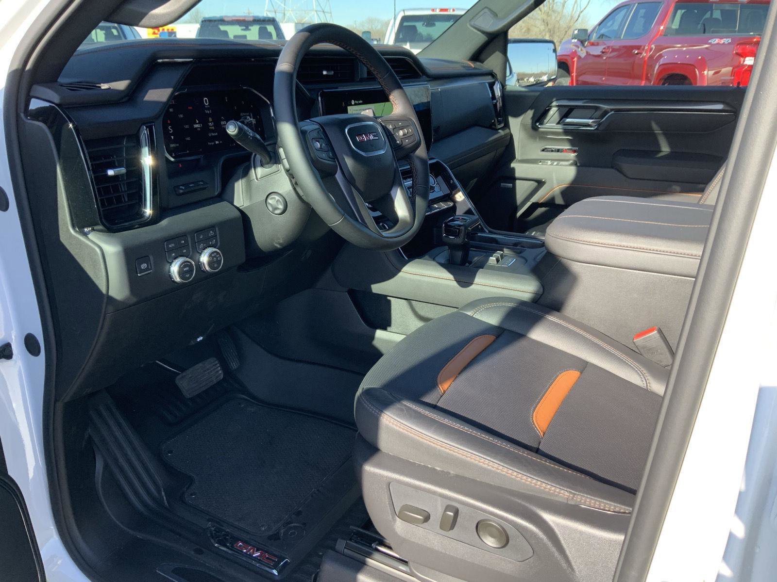 Used 2026 GMC Sierra 1500 AT4 w/ AT4 Premium Package AWD/4WD image 34