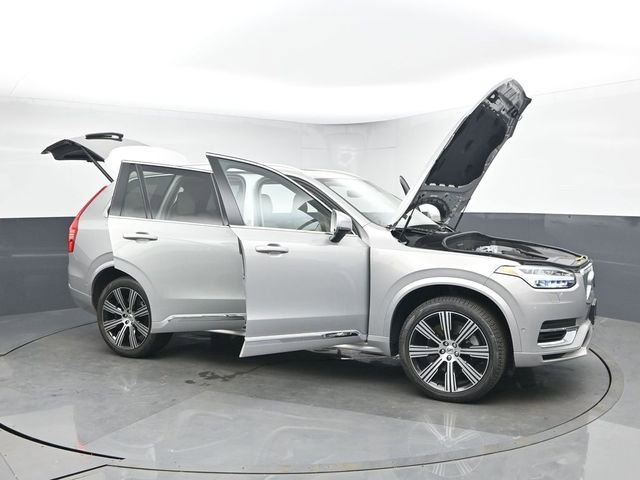 Used 2023 Volvo XC90 T8 Plus image 53
