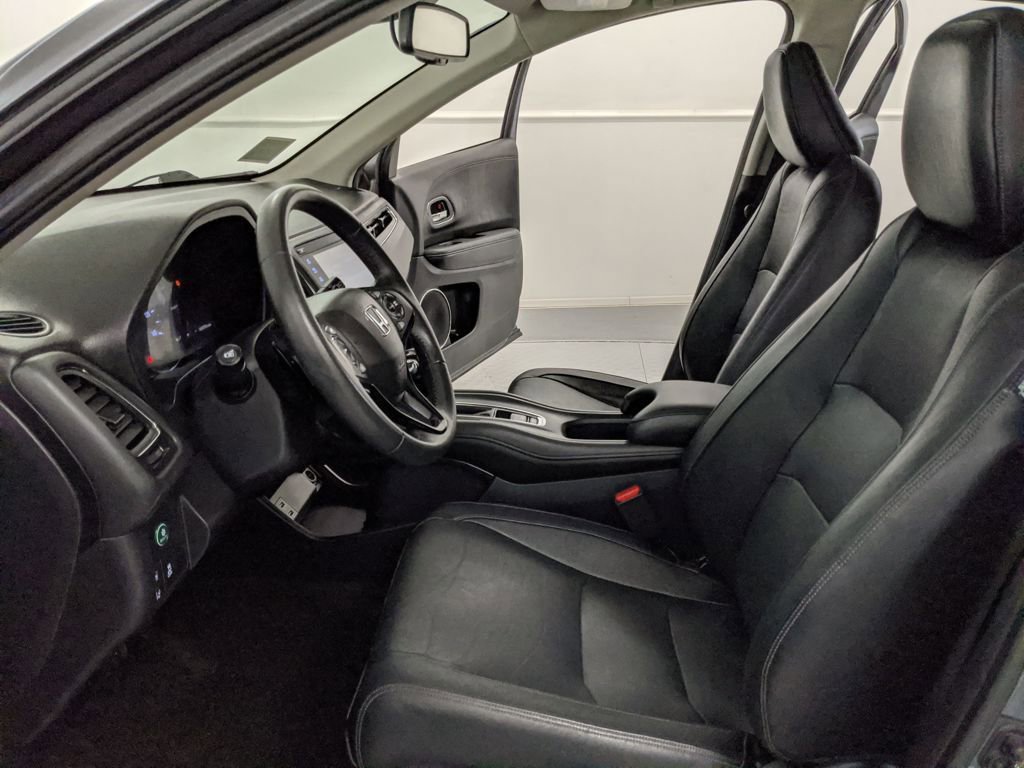 Used 2021 Honda HR-V EX-L image 16