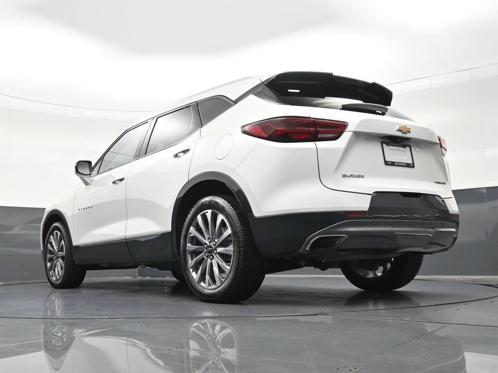 Used 2023 Chevrolet Blazer Premier w/ Driver Confidence II Package FWD image 25