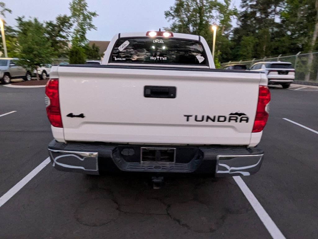 Used 2020 Toyota Tundra SR5 w/ SR5 Upgrade Package AWD/4WD image 6