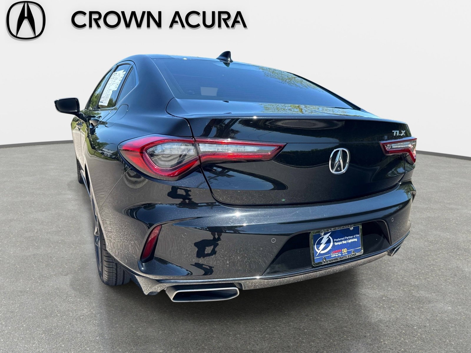 Certified 2025 Acura TLX w/ Technology Package image 8