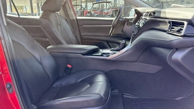 Used 2020 Toyota Camry XSE w/ Blackout Package FWD image 23