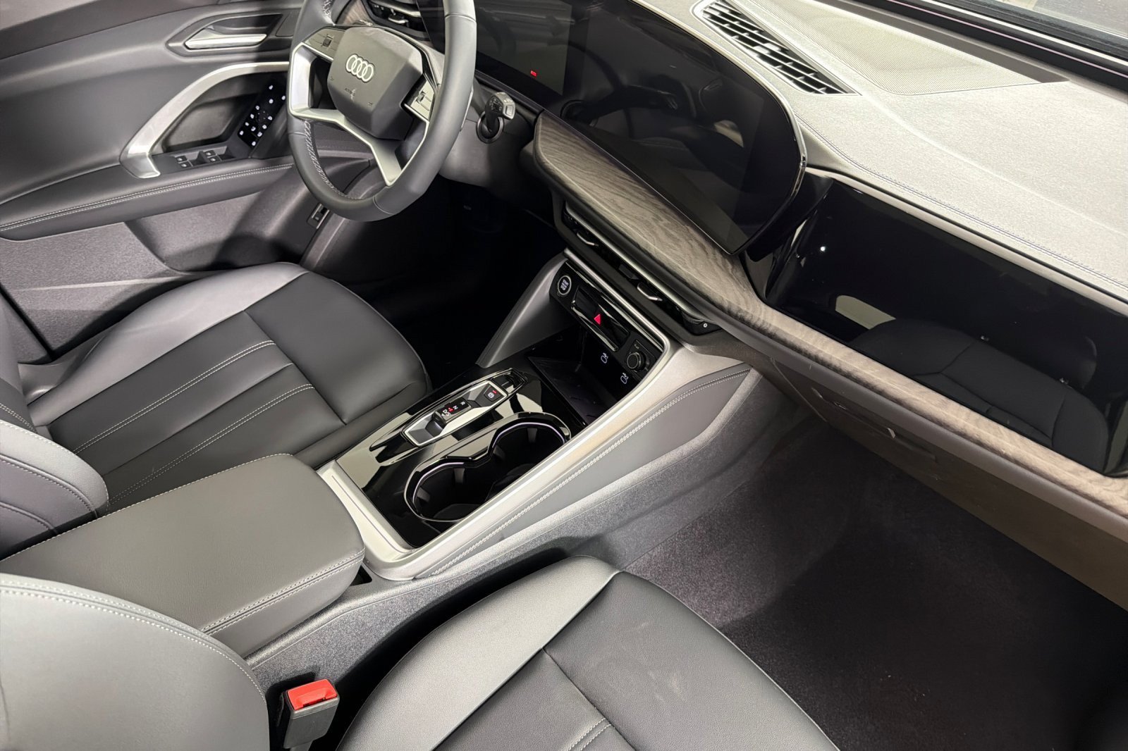 New 2026 Audi Q5 2.0T AWD/4WD image 15