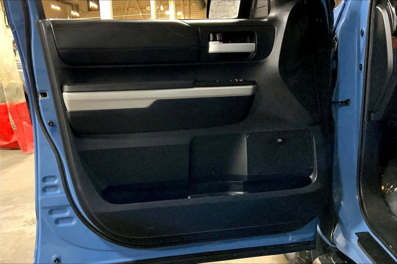 Used 2019 Toyota Tundra Limited w/ Limited Premium Package AWD/4WD image 22