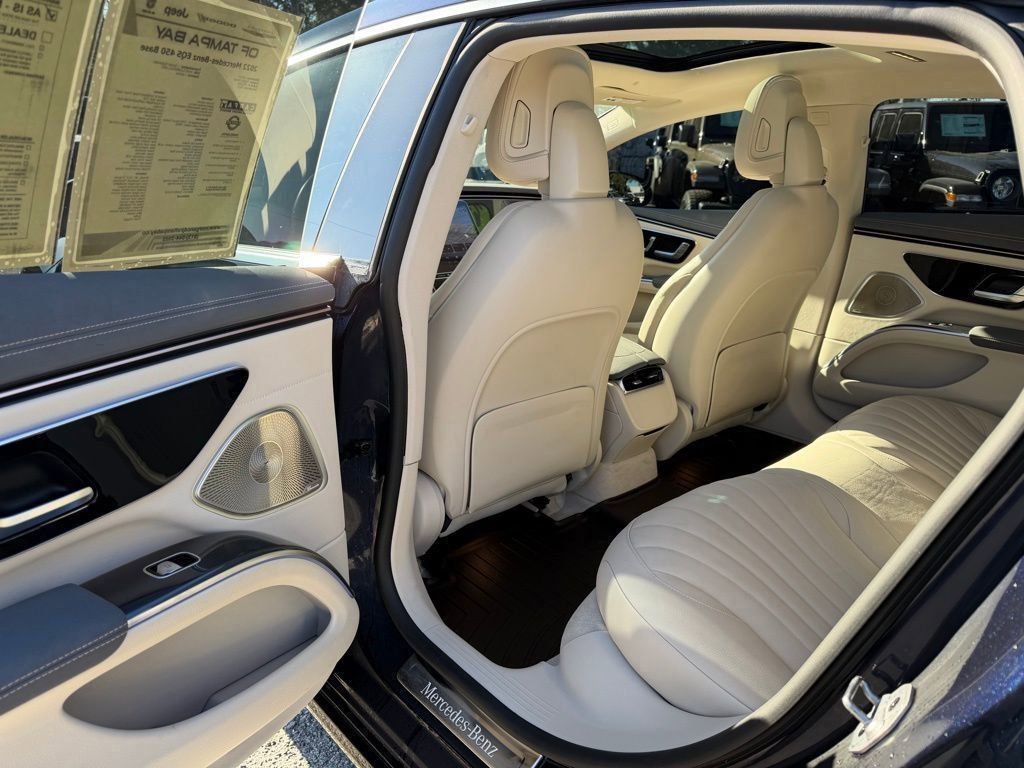 Used 2022 Mercedes-Benz EQS 450+ Sedan image 23