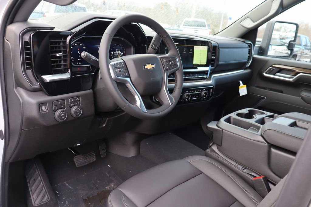 New 2026 Chevrolet Silverado 2500 LT w/ All Star Edition image 5